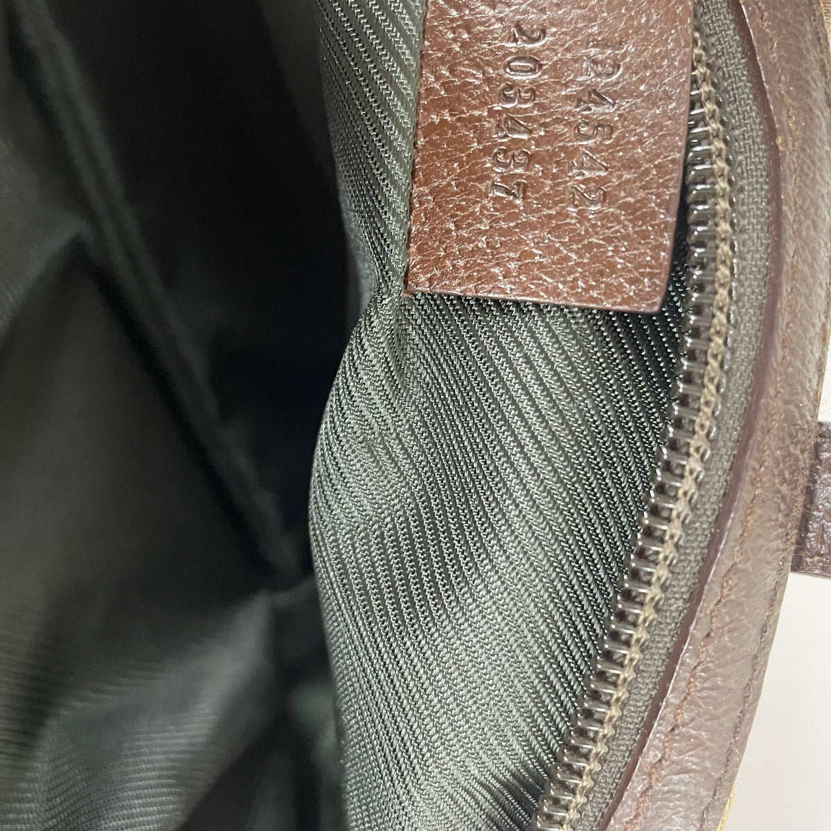 Gucci Brown Handle Bags A-18378