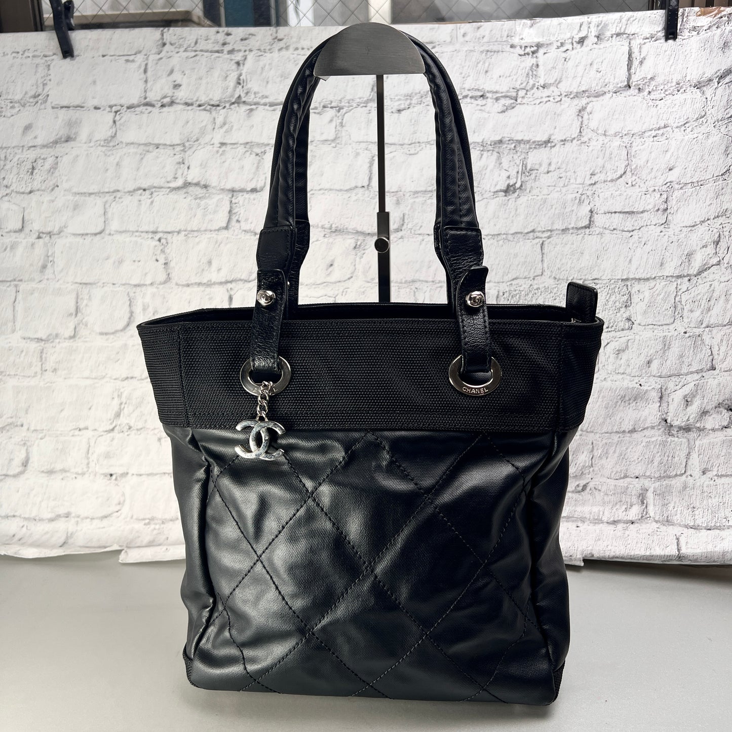 Chanel A-11925