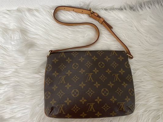 Louis Vuitton A-14133