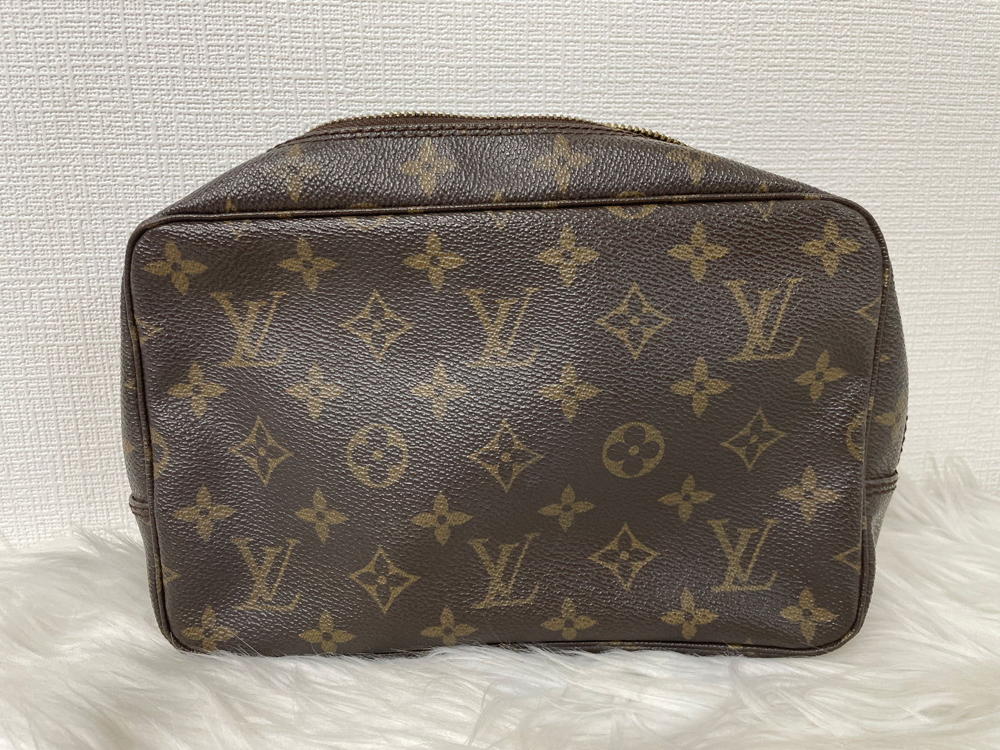 Louis Vuitton A-14182