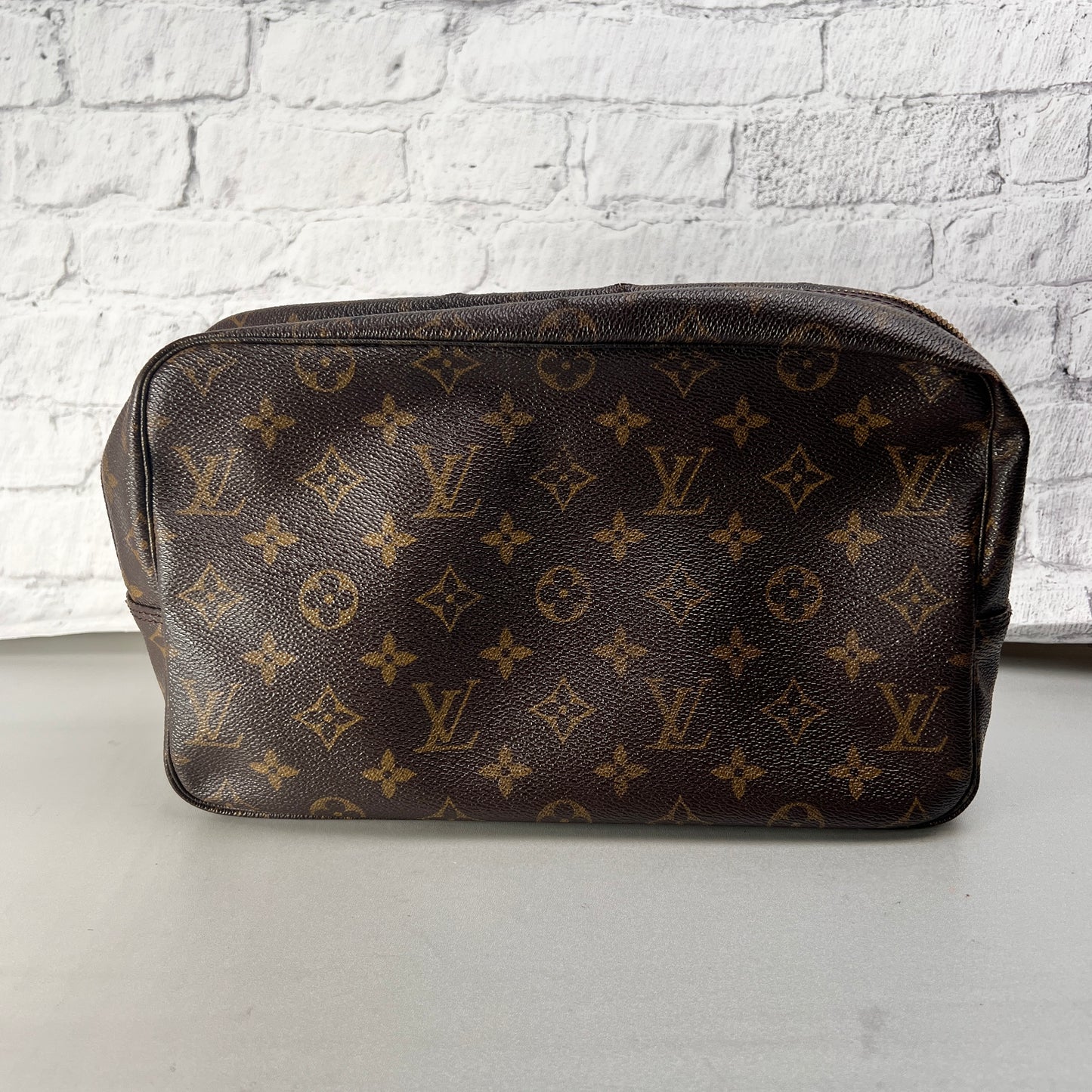 Louis Vuitton A-14217
