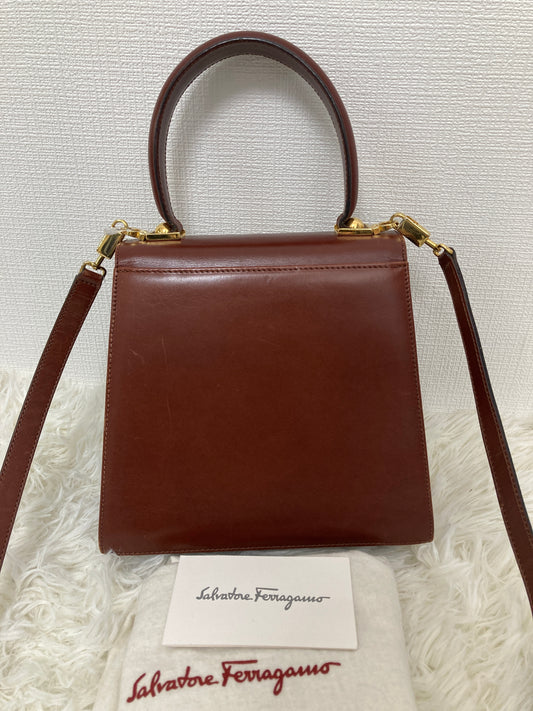 Ferragamo Red A-14271