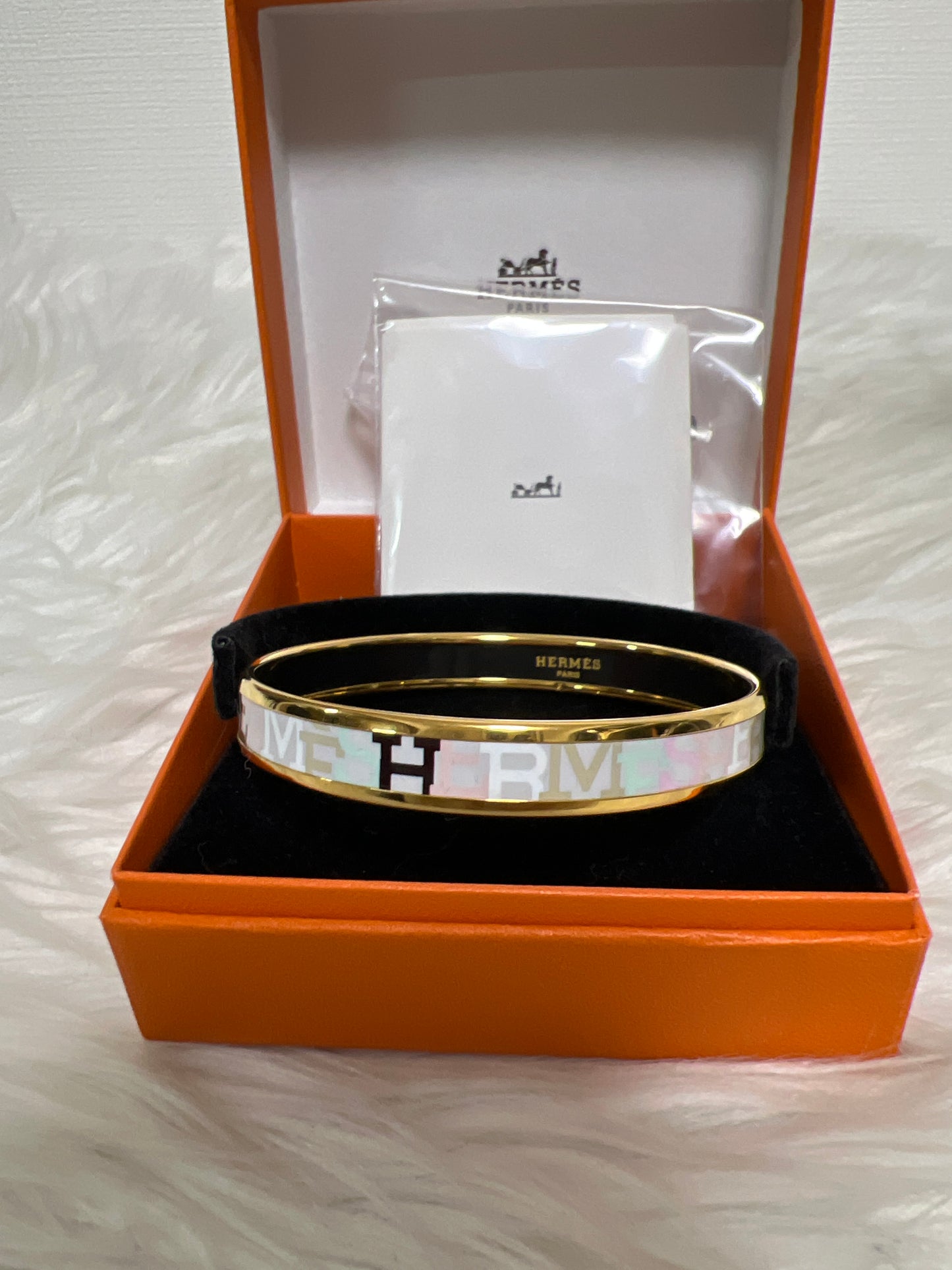 Hermes A-14382
