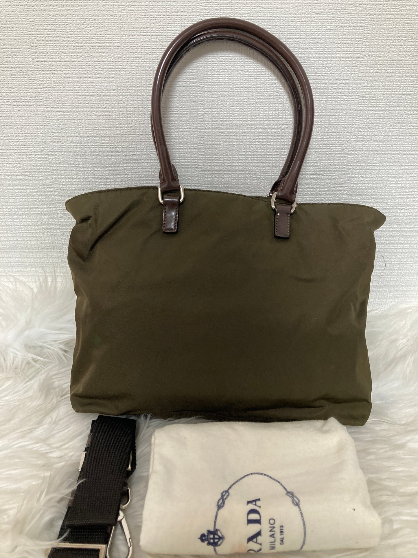 Prada Green Handle Bags A-14444