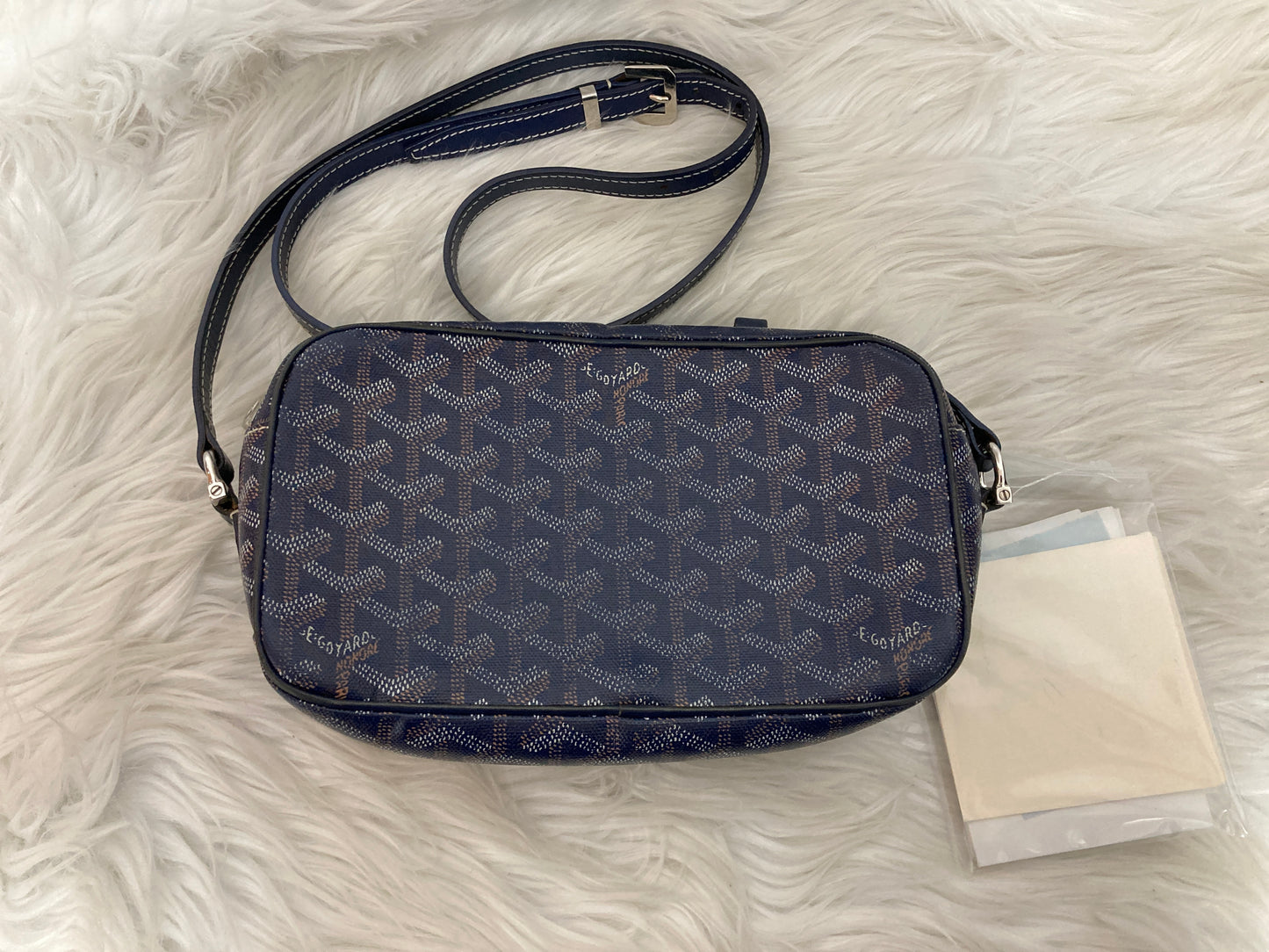 Goyard Multicolor Shoulder Bags A-14447