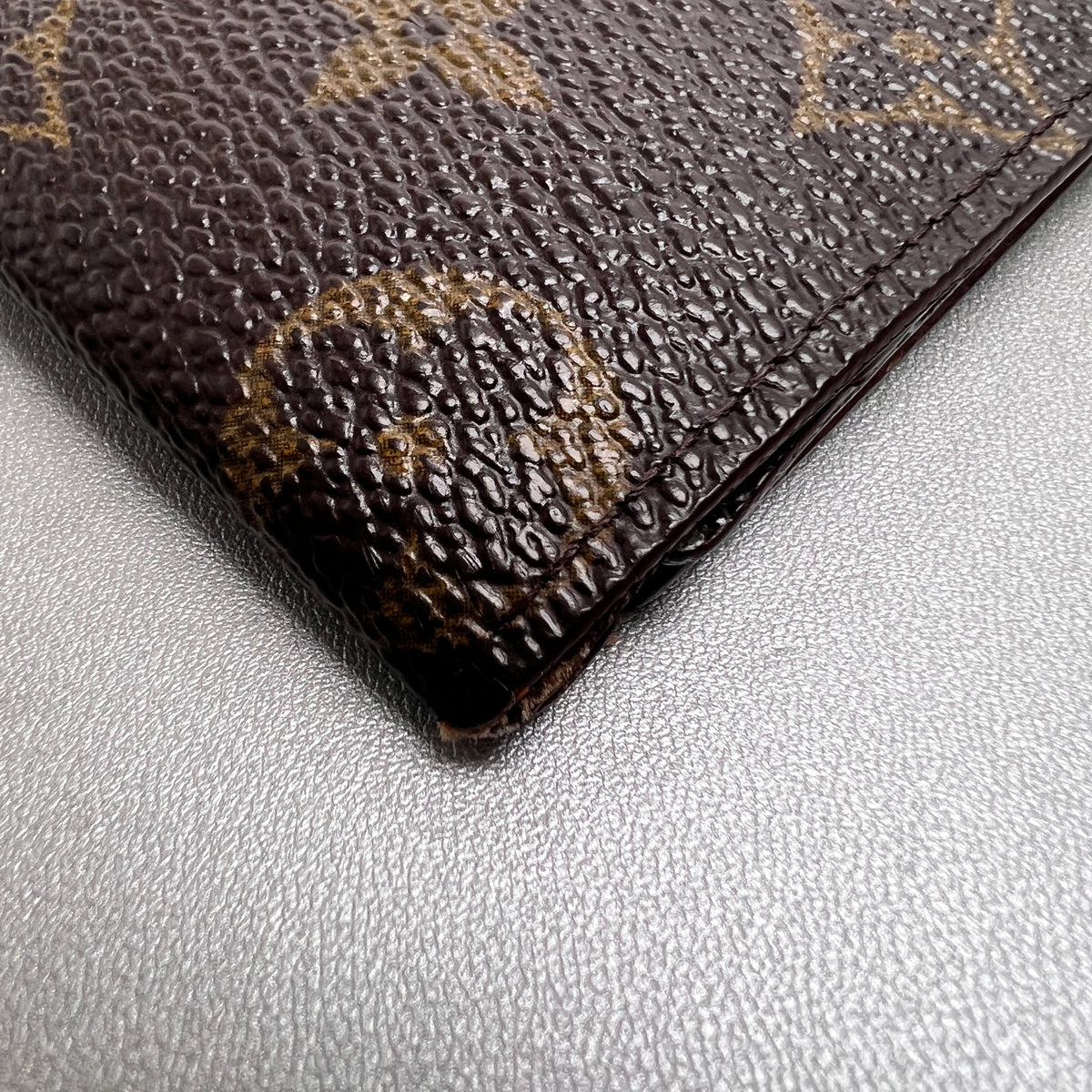 Louis Vuitton Brown Small goods A-14465