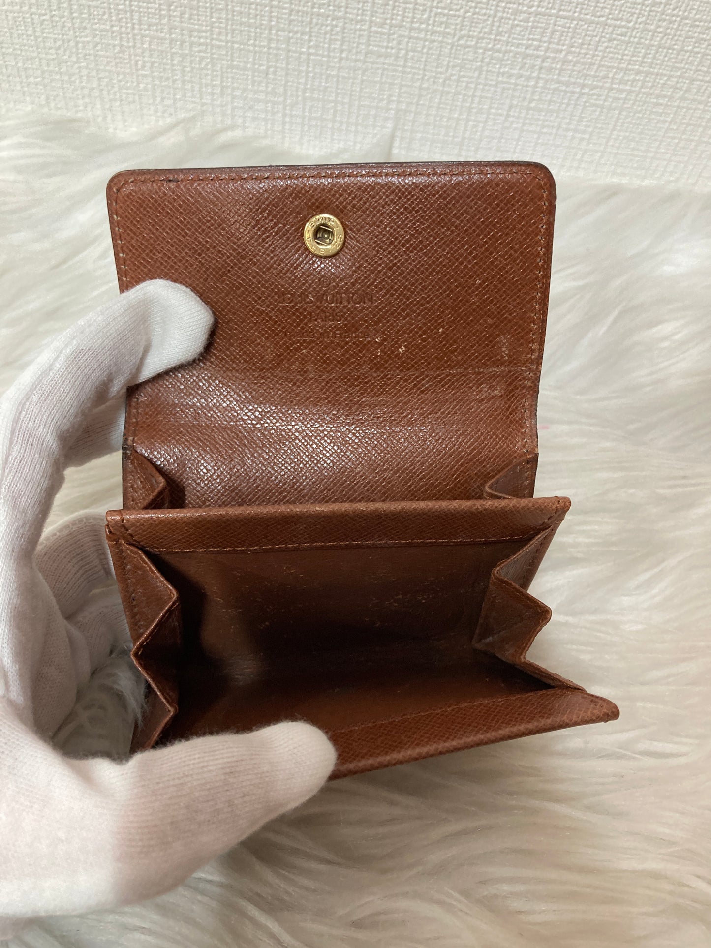 Louis Vuitton Brown Wallets A-14622