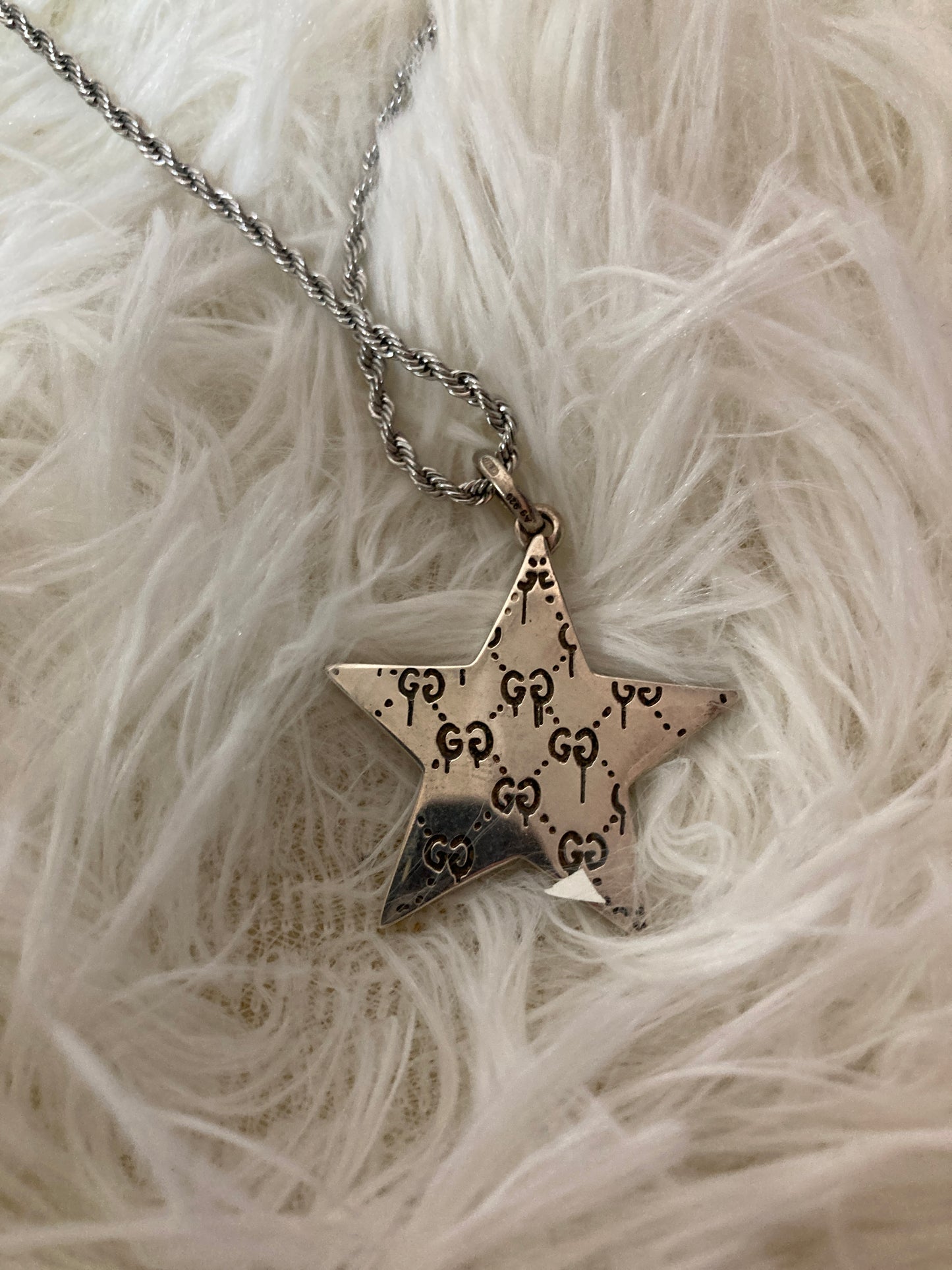 Gucci Silver Necklaces A-14915