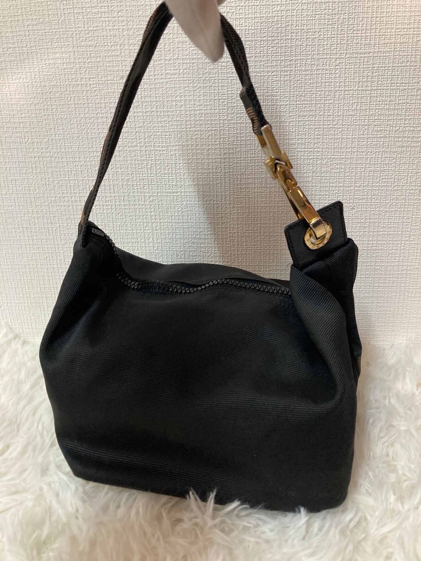 Fendi Handle Bags A-14920
