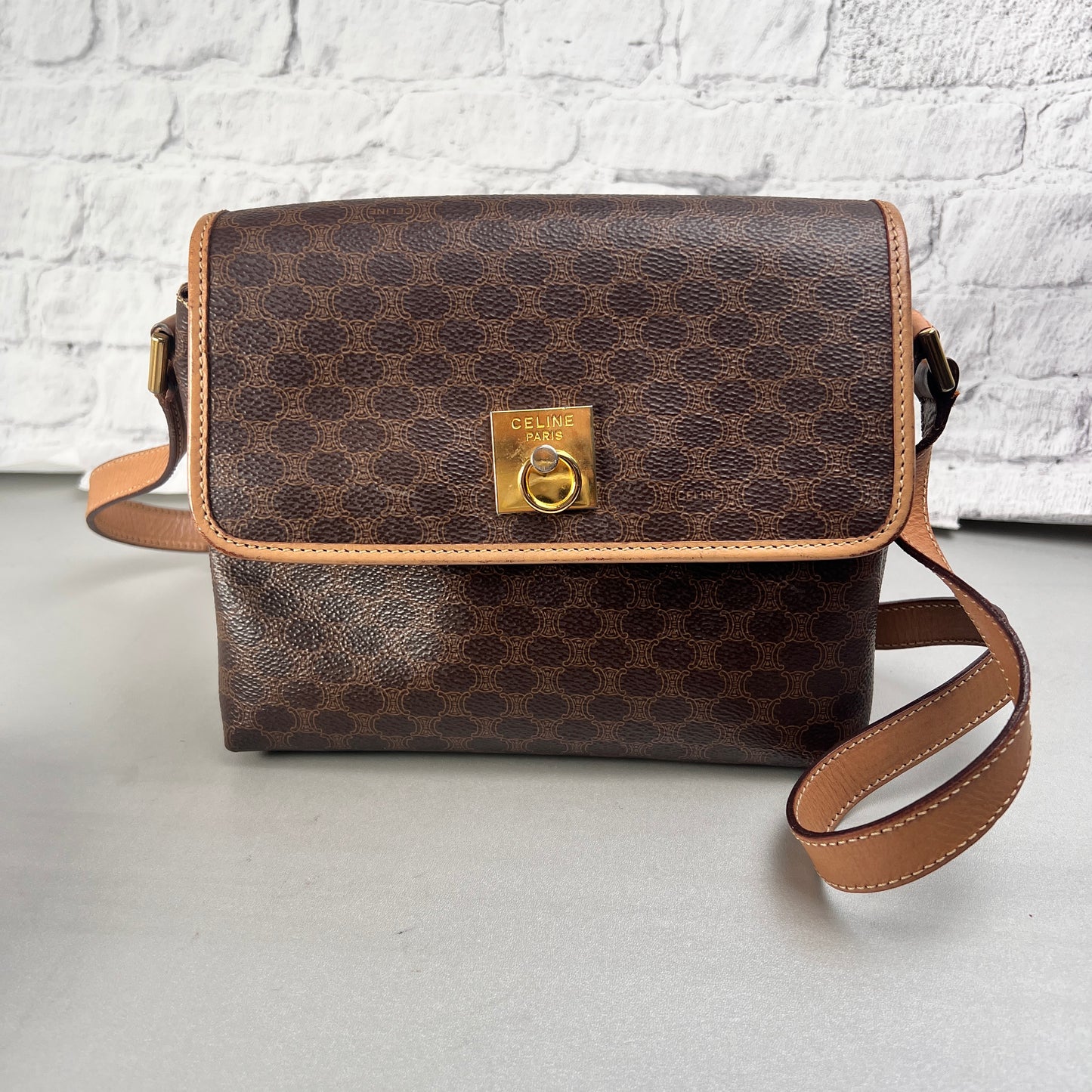 Celine Brown Shoulder Bags A-15043