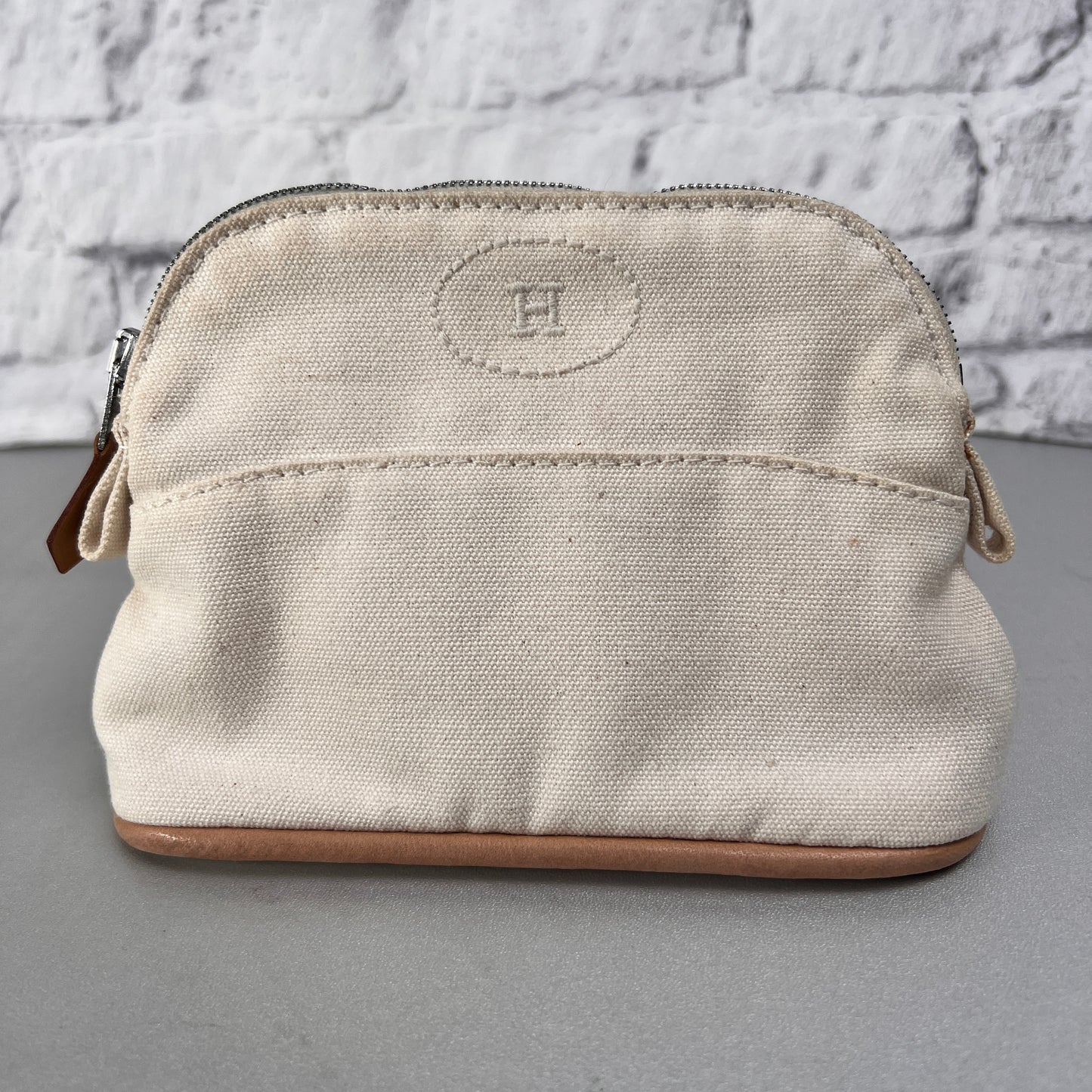 Hermes White Pouches A-15100