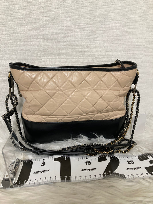 Chanel Beige Handle Bags A-15301