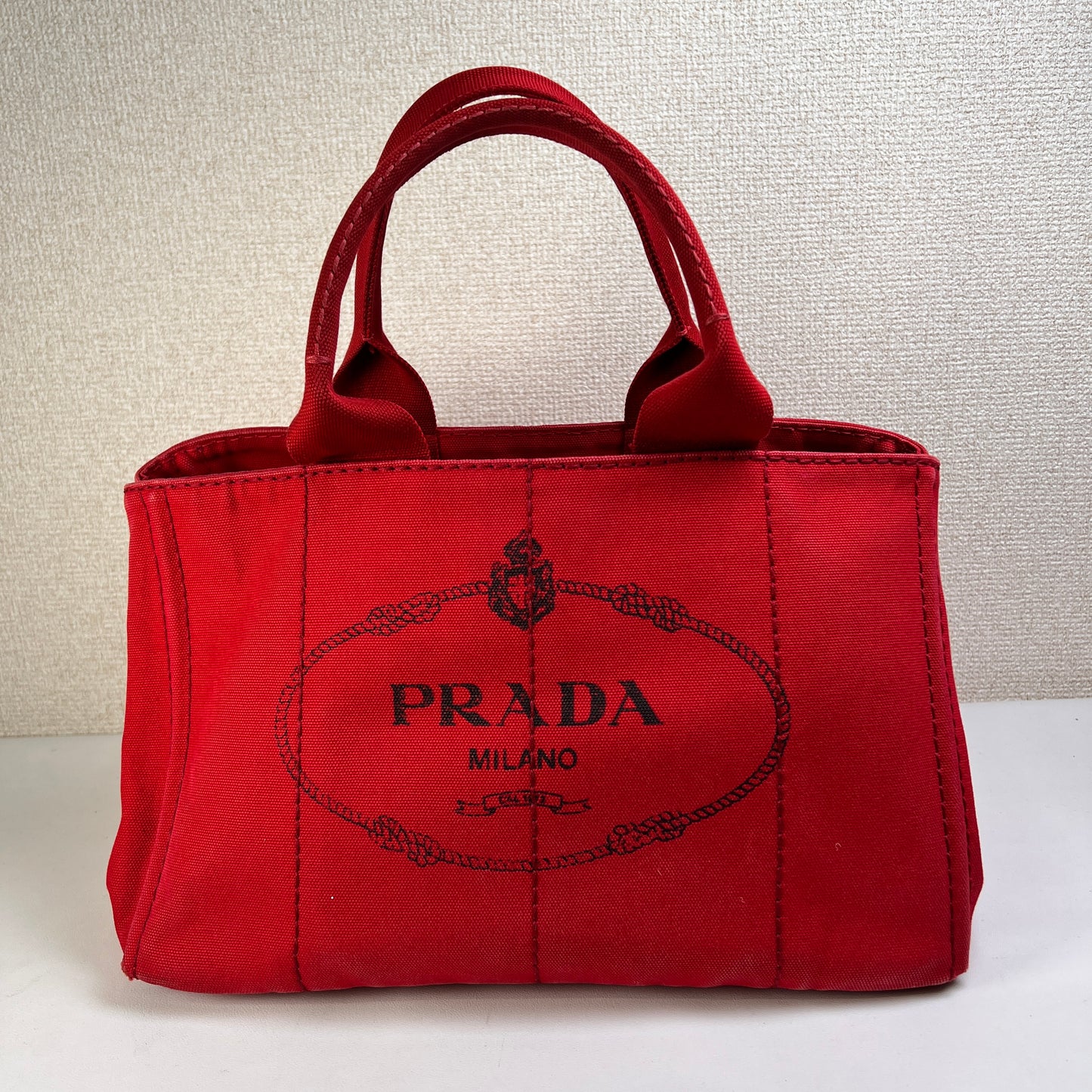 Prada Red Tote Bags A-15312