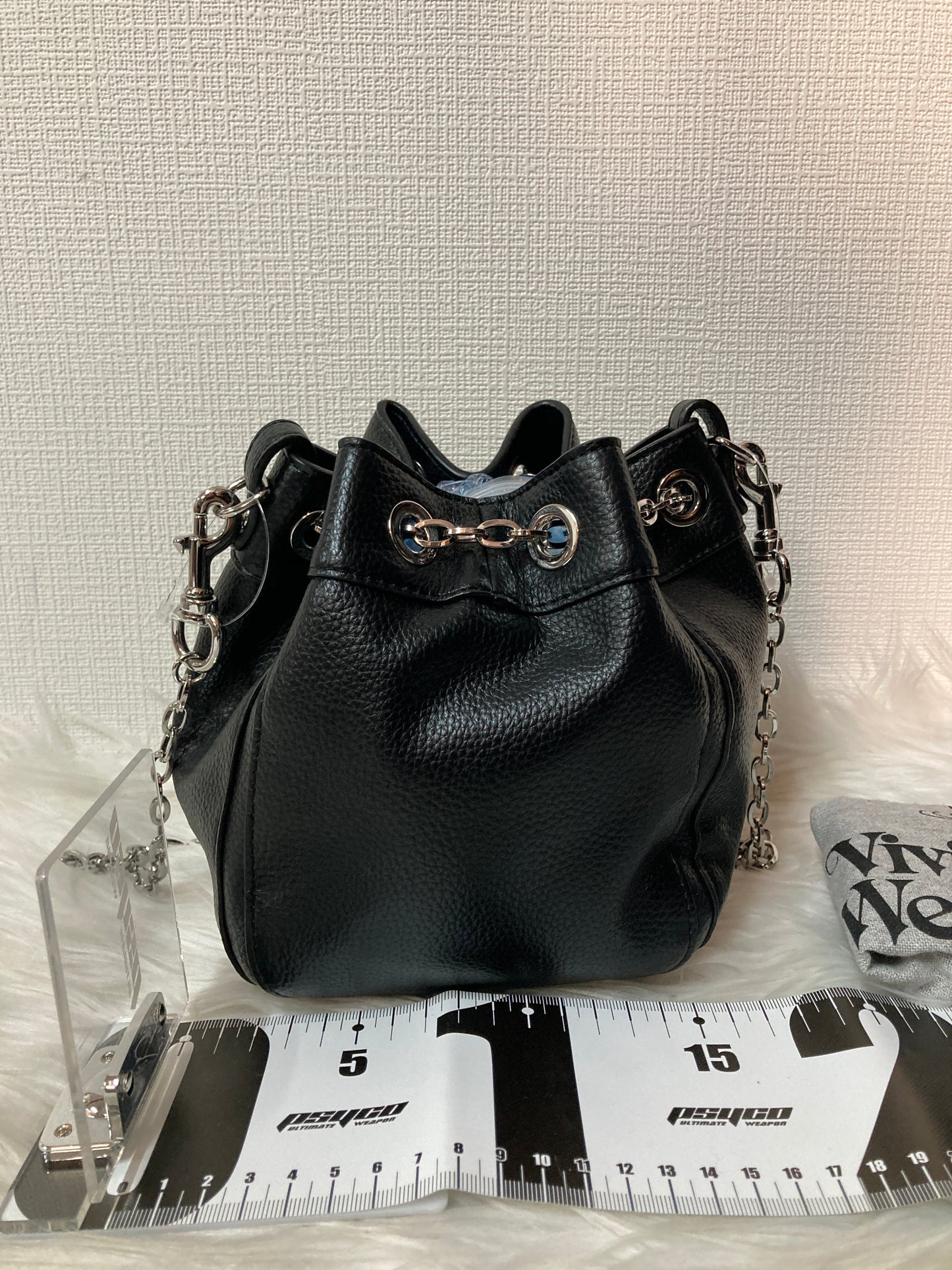 ヴィヴィアン・ウエストウッド ブラック系 Shoulder Bags A-15315