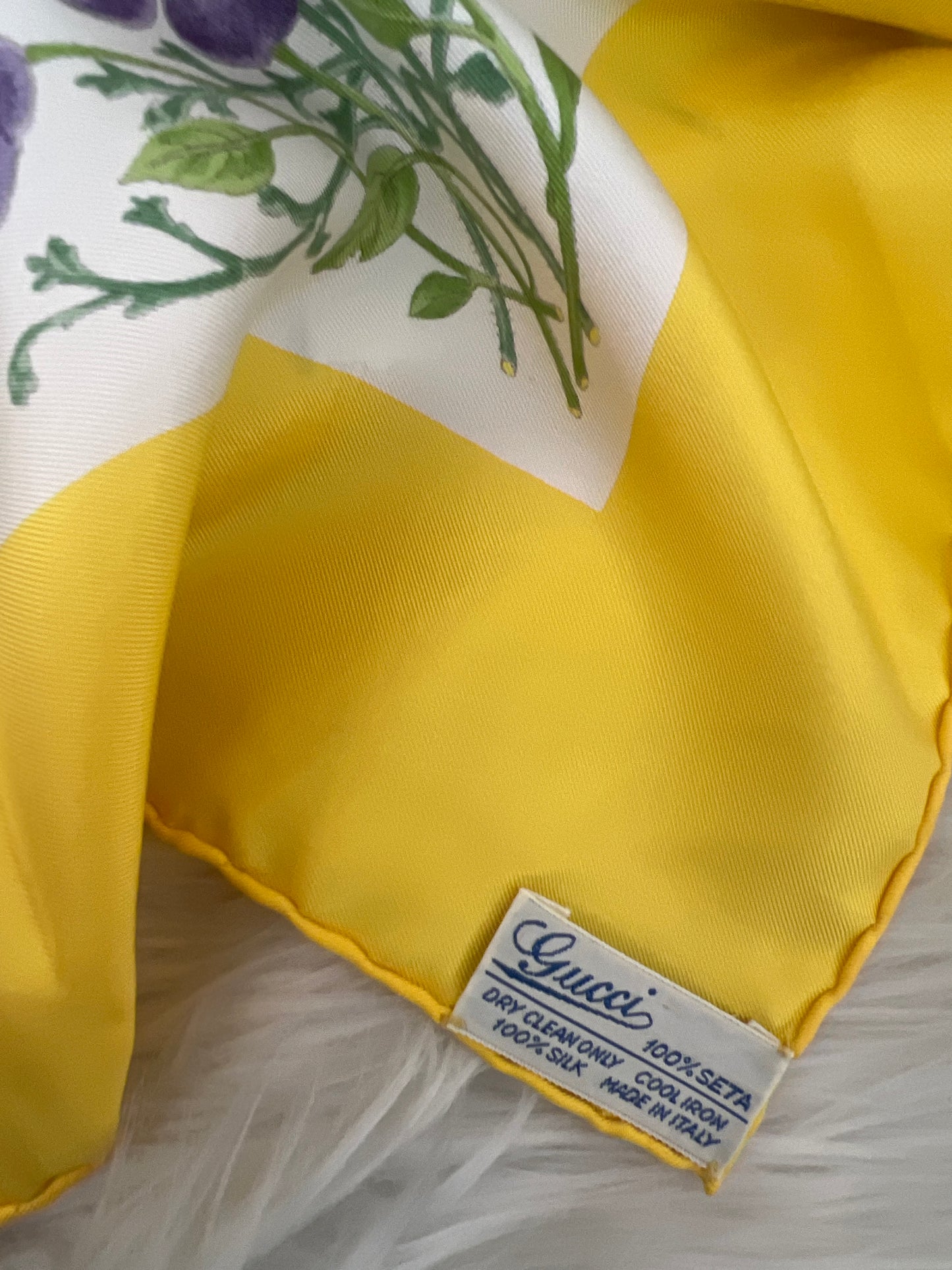 Gucci Yellow Scarves A-15342