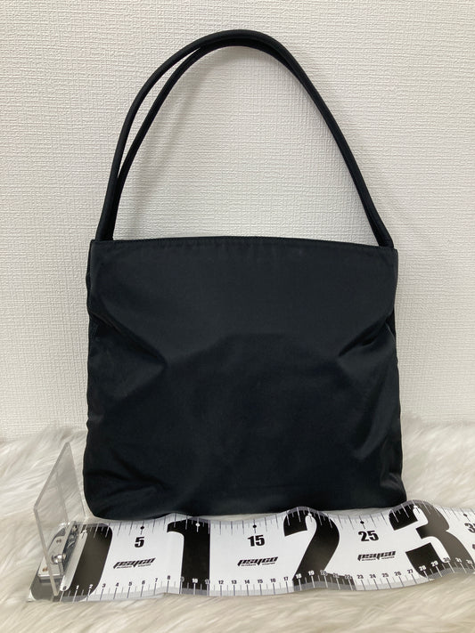 Prada Black Tote Bags A-15345