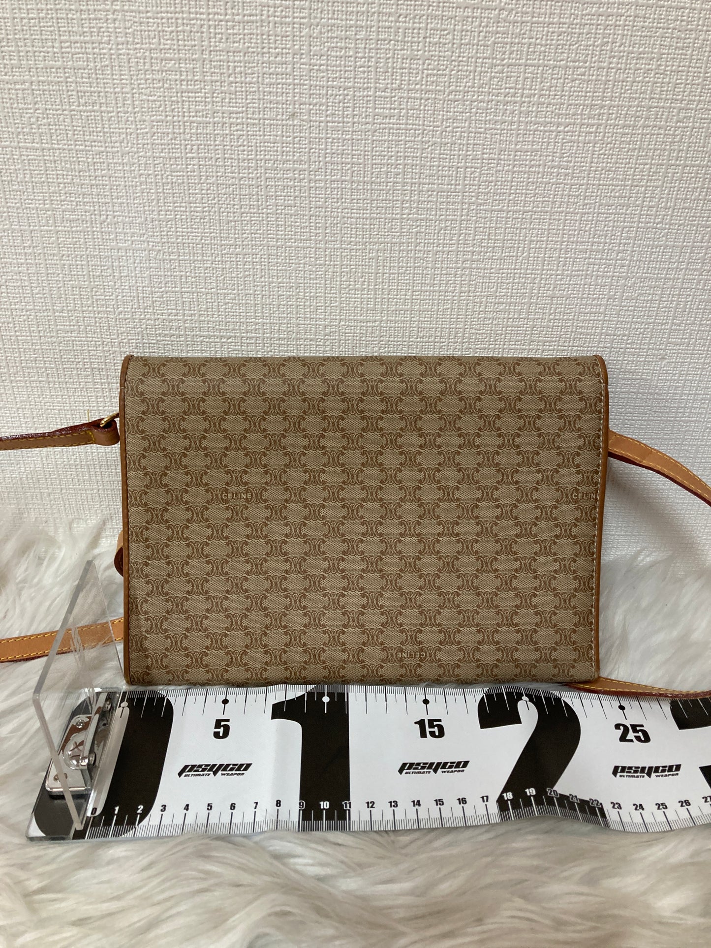 Celine Beige Shoulder Bags A-15429