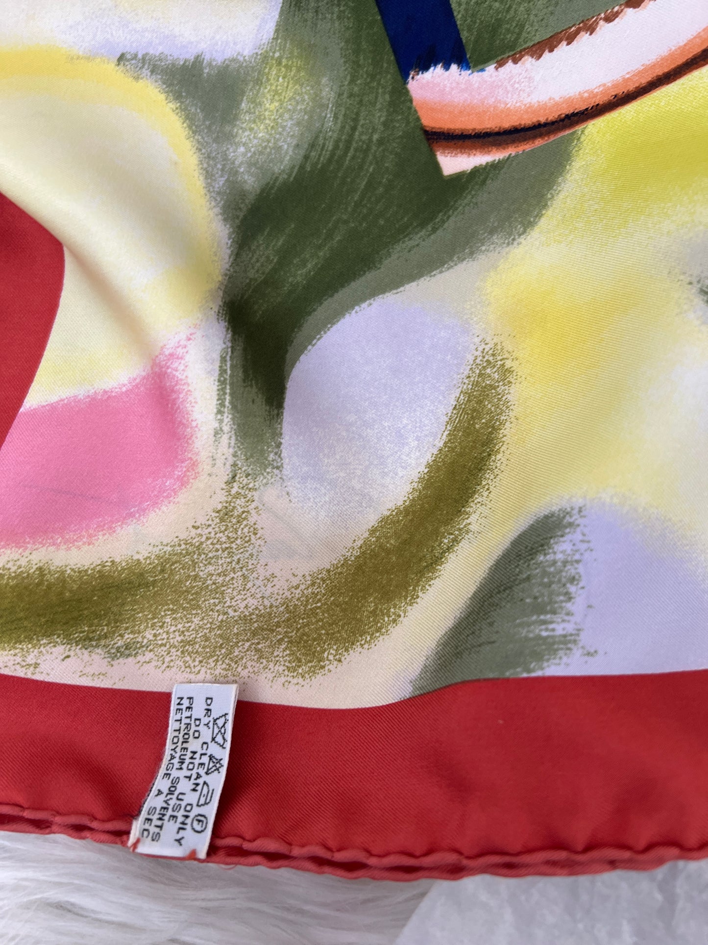 Louis Vuitton Red Scarves A-15457