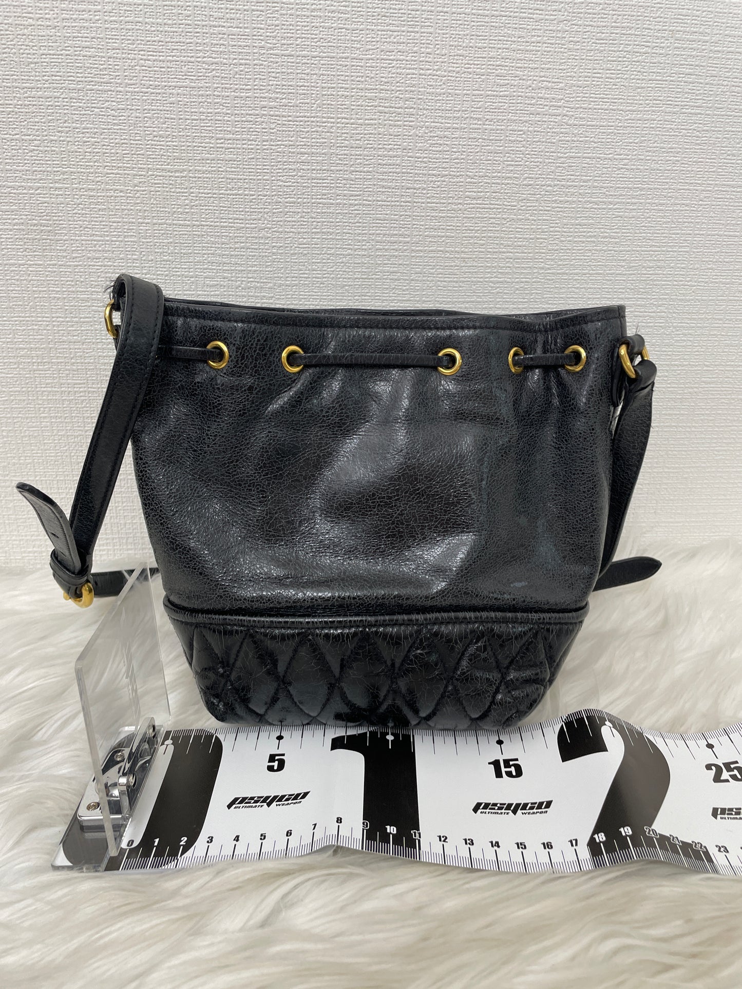 Miu Miu Black Shoulder Bags A-15523