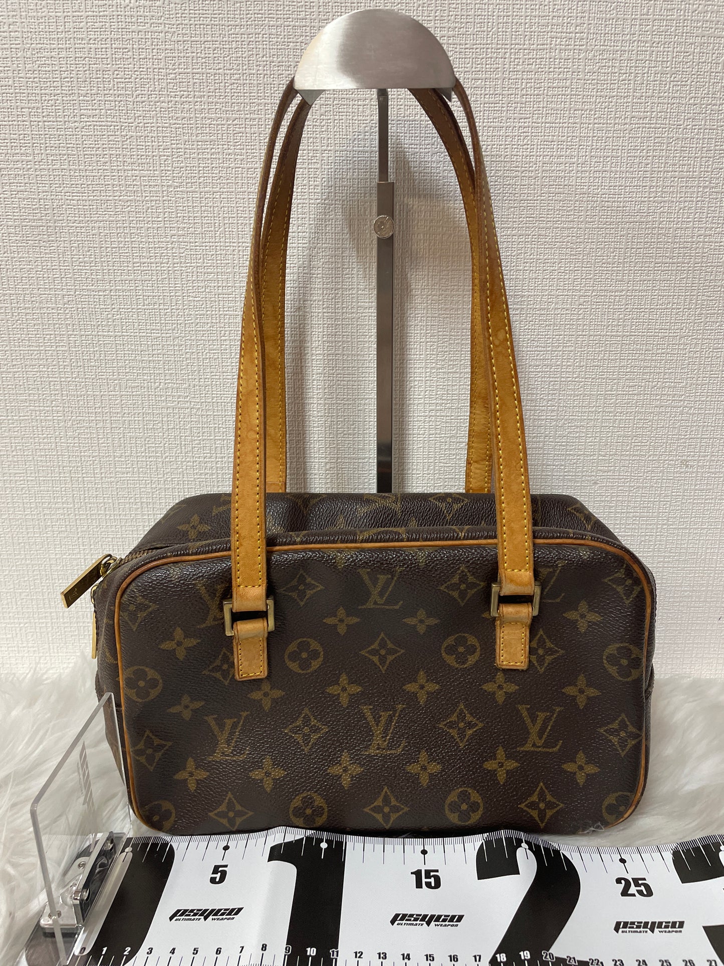 Louis Vuitton Brown Handle Bags A-15532