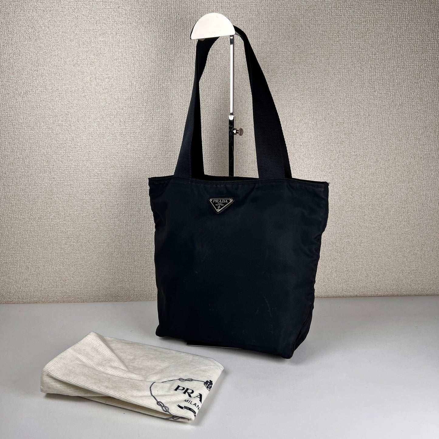 Prada Navy Tote Bags A-15732