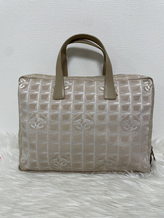 Chanel Beige Handle Bags A-15808