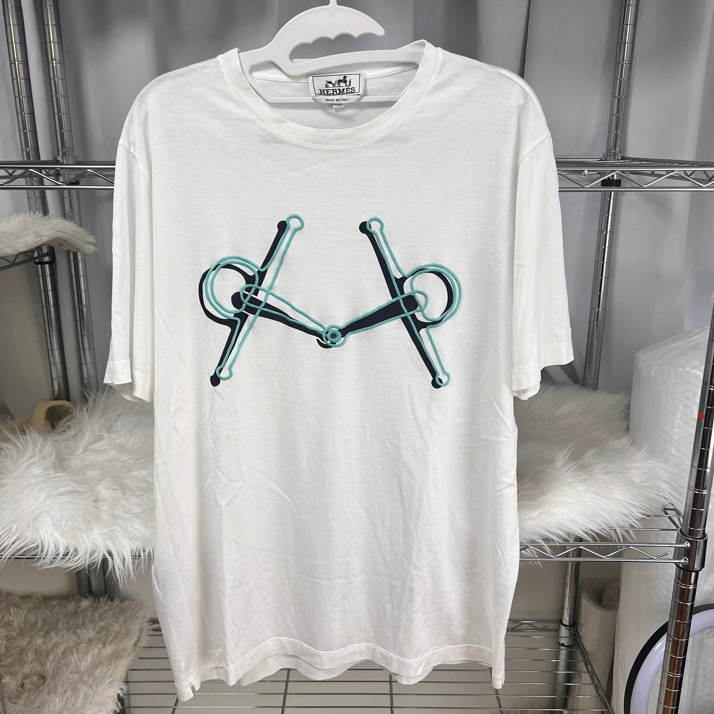 Hermes White Apparel A-15823