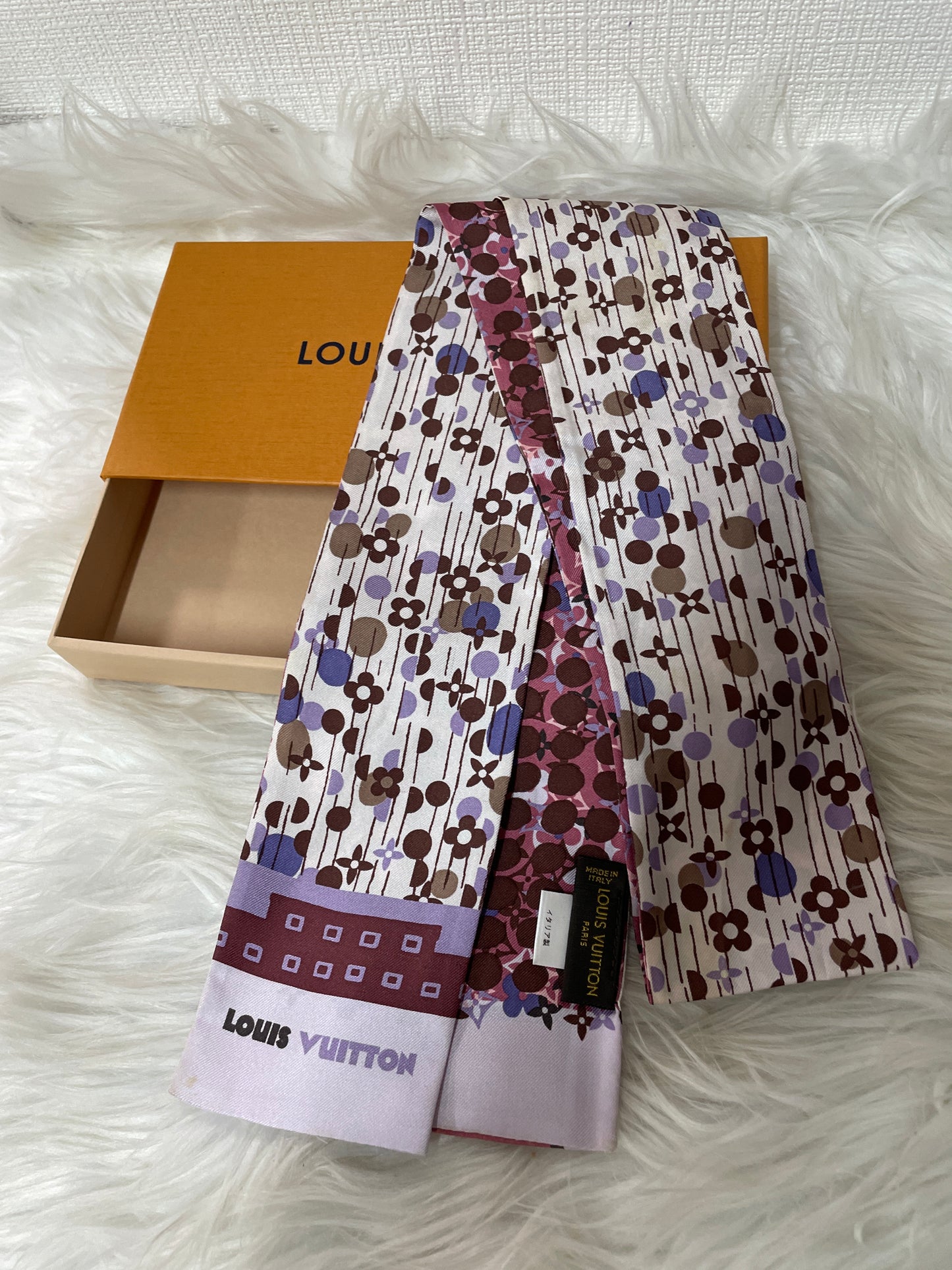 Louis Vuitton Purple Scarves A-15828