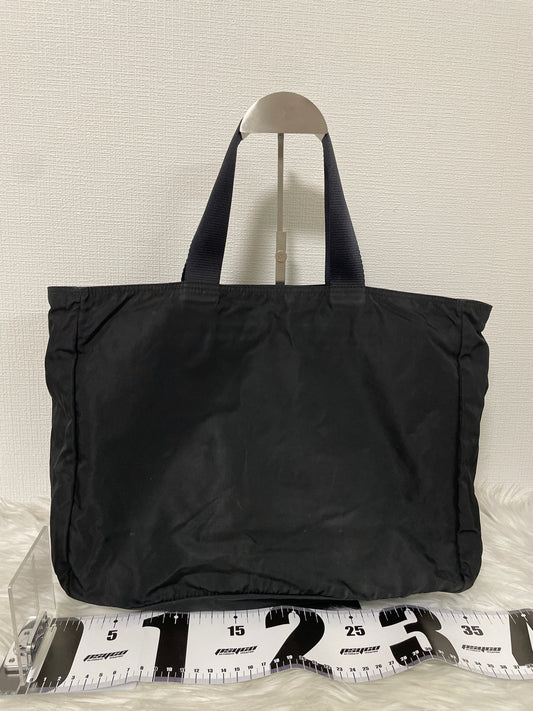 Prada Black Handle Bags A-15840
