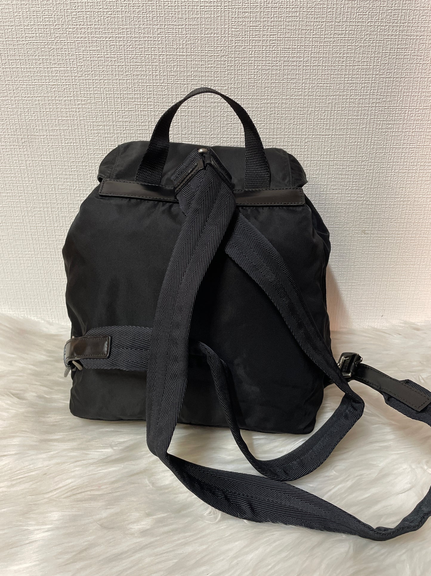 Prada Black Backpacks A-15868