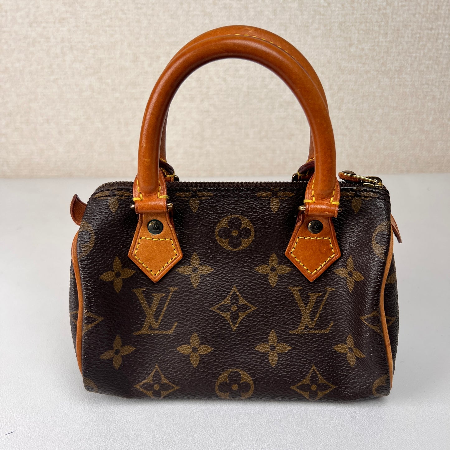Louis Vuitton Brown Handle Bags A-15899