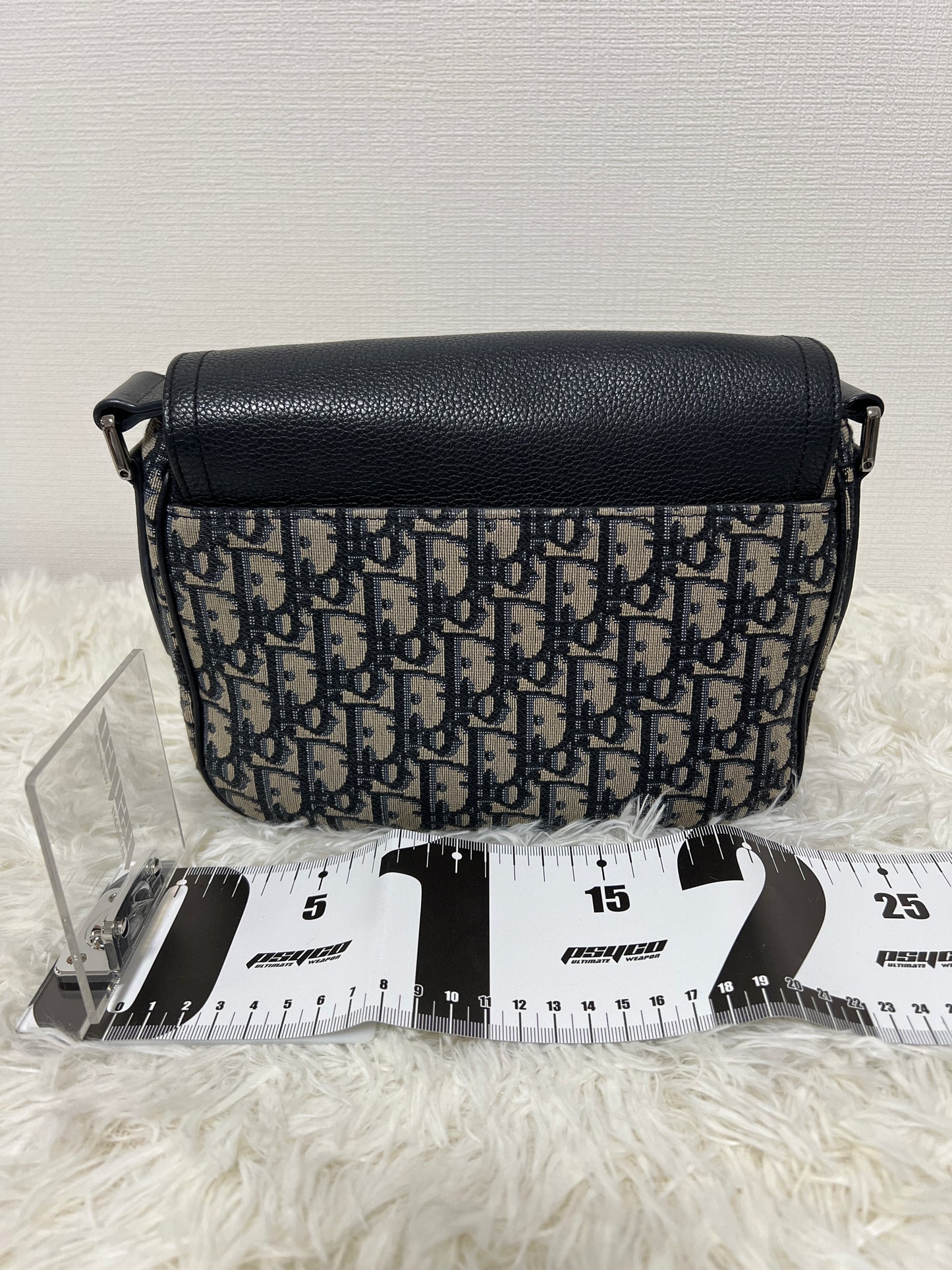Dior Navy Shoulder Bags A-15991