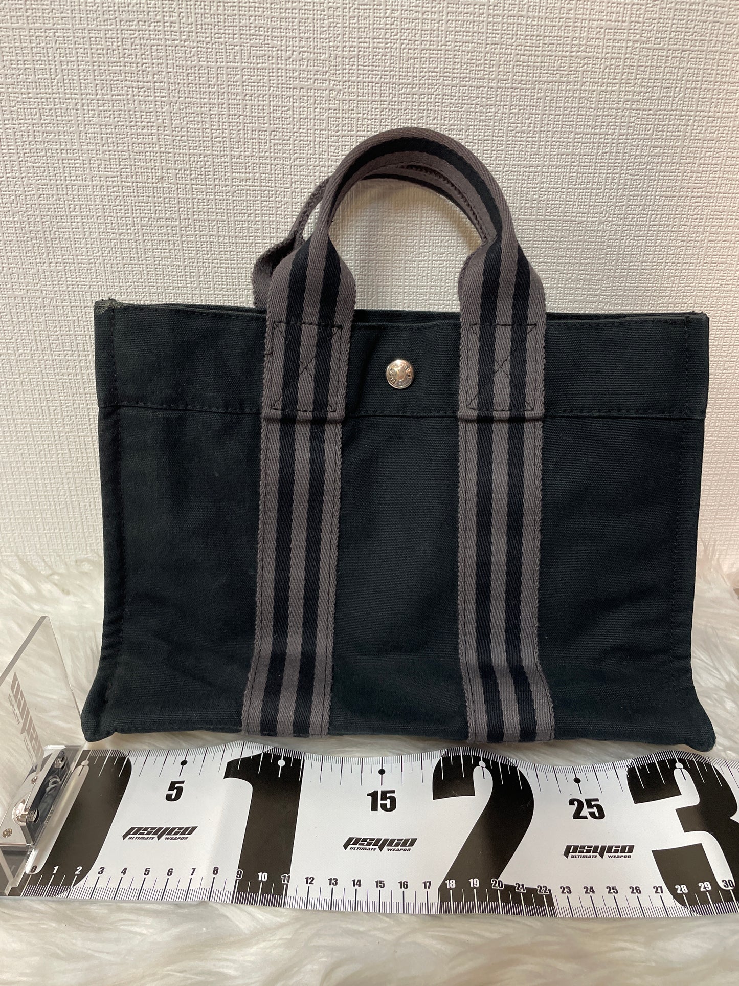 Hermes Black Tote Bags A-16061