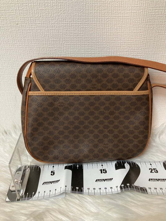Celine Brown Shoulder Bags A-16128