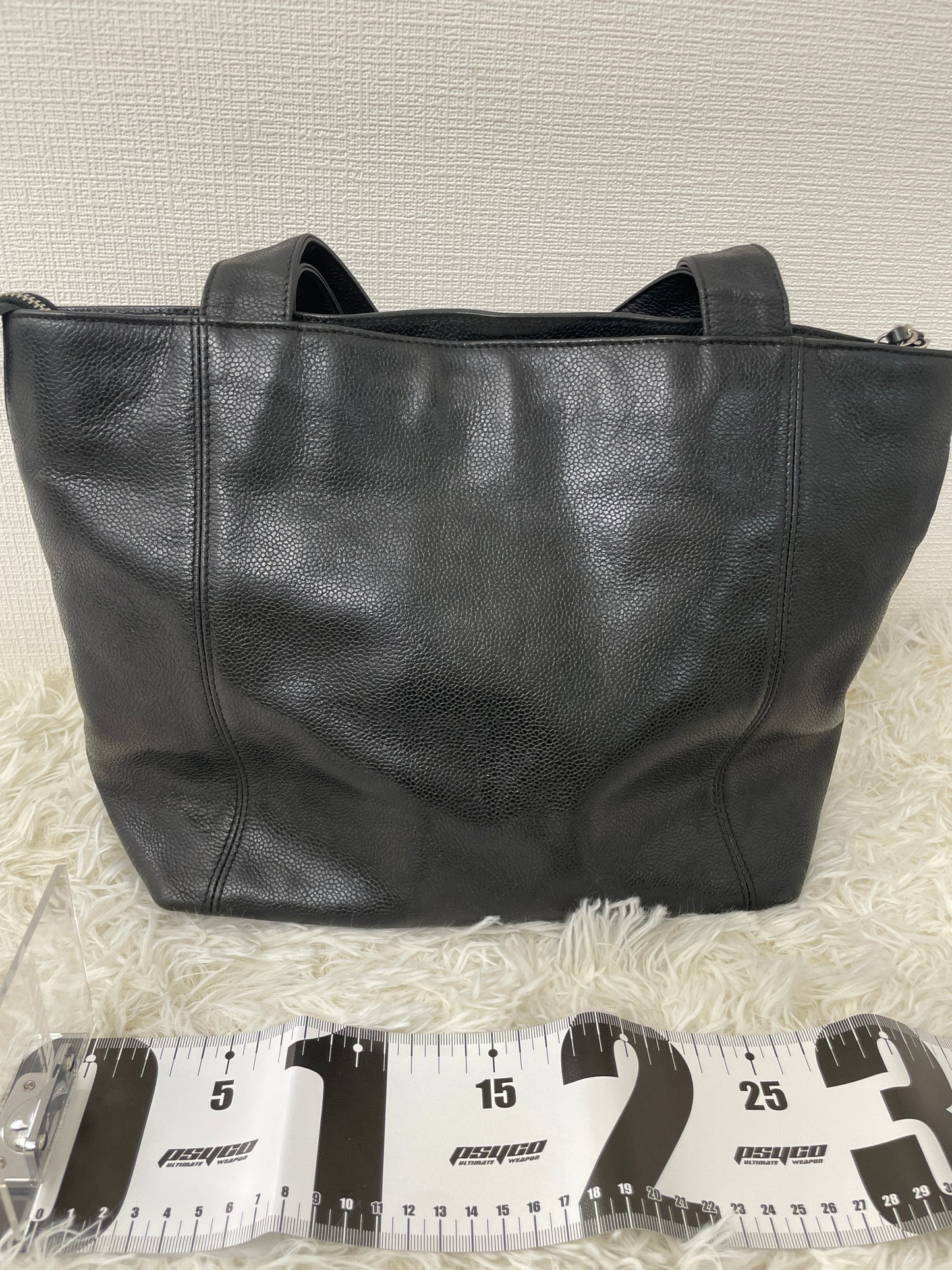 Chanel Black Shoulder Bags A-16159