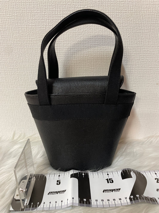 Ferragamo Black Handle Bags A-16275