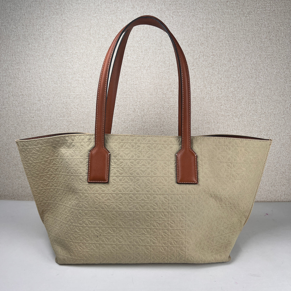 Loewe Beige Tote Bags A-16280
