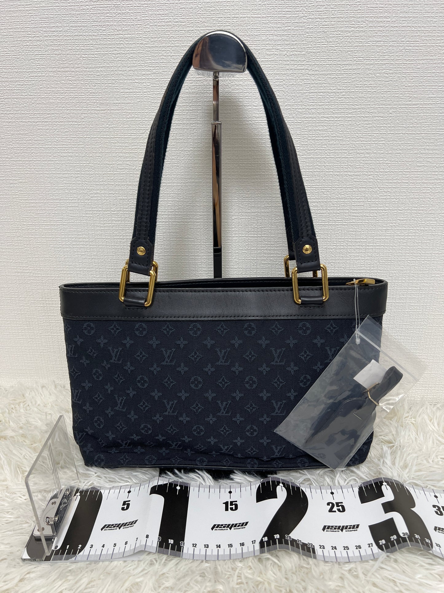 Louis Vuitton Navy Handle Bags A-16287