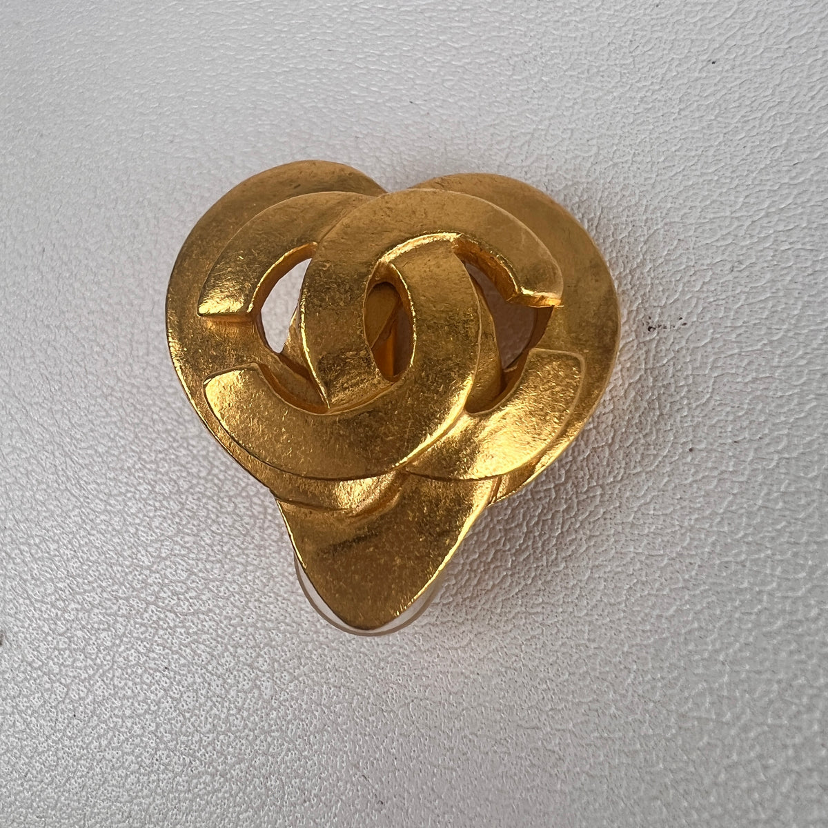Chanel Gold Small goods A-16337