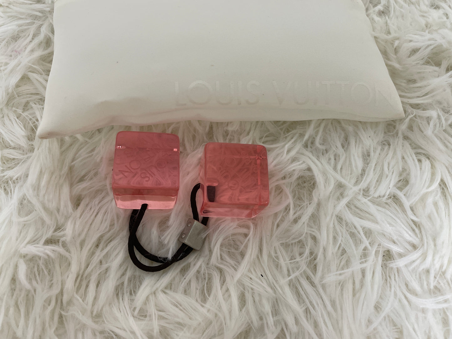 Louis Vuitton Pink Small goods A-16365