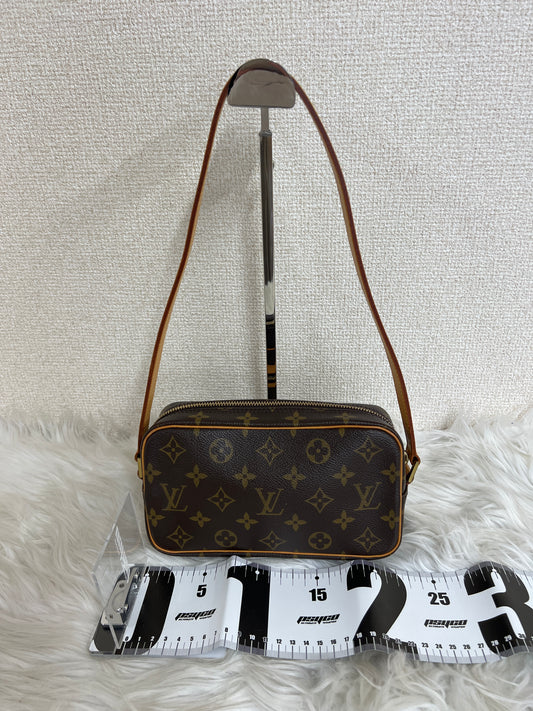 Louis Vuitton Brown Shoulder Bags A-16420