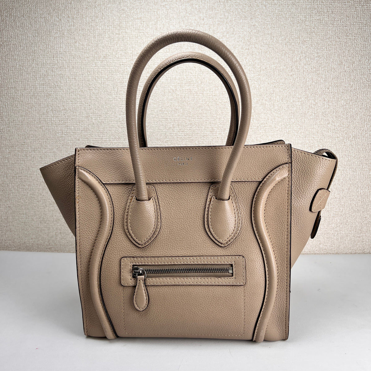 Celine Beige Handle Bags A-16441