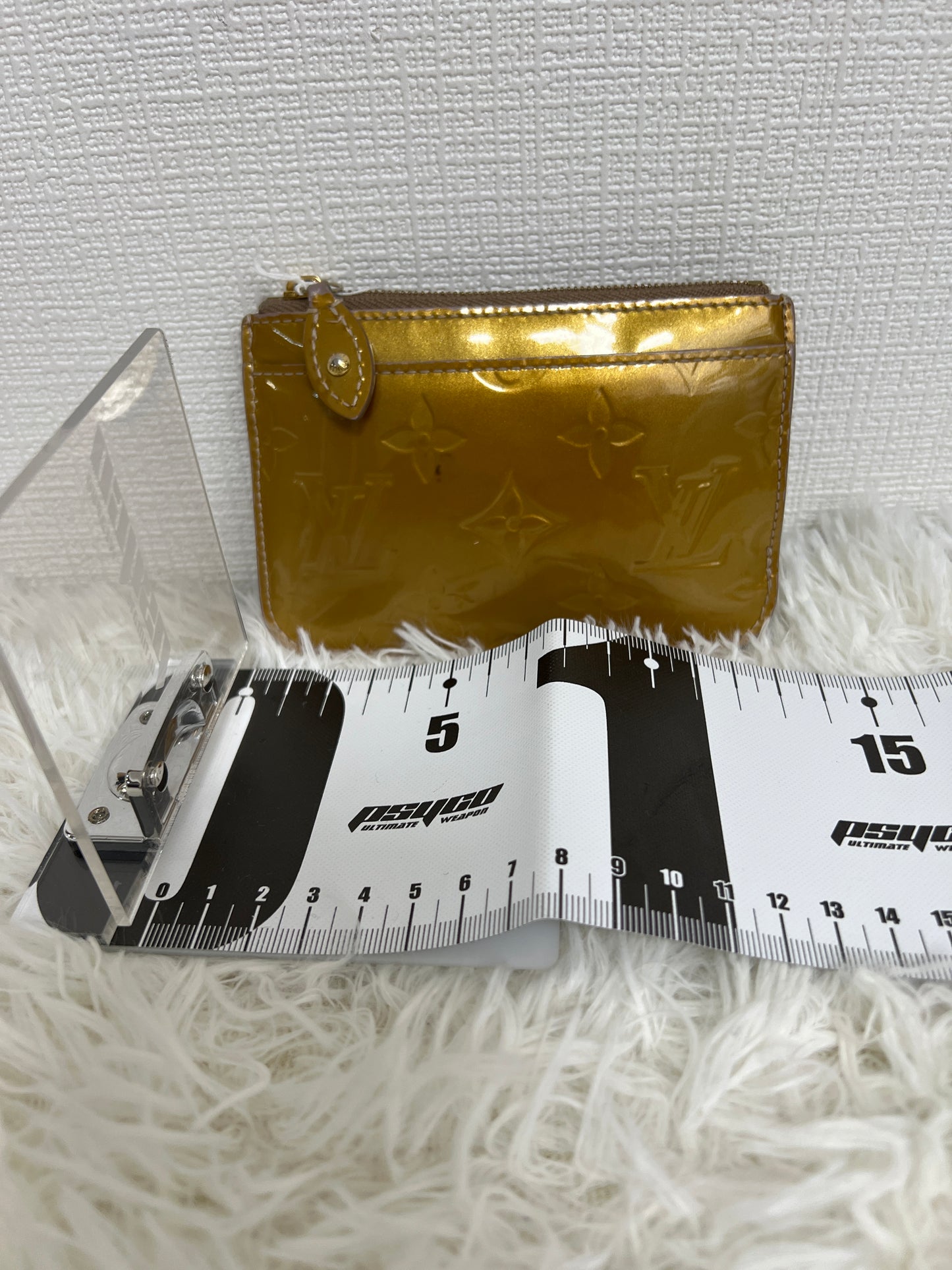 Louis Vuitton Yellow Wallets A-16586