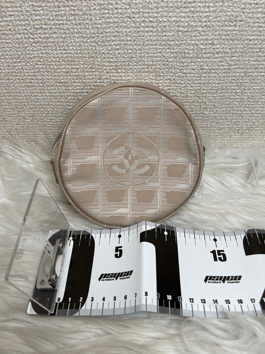 Chanel Beige Pouches A-16642