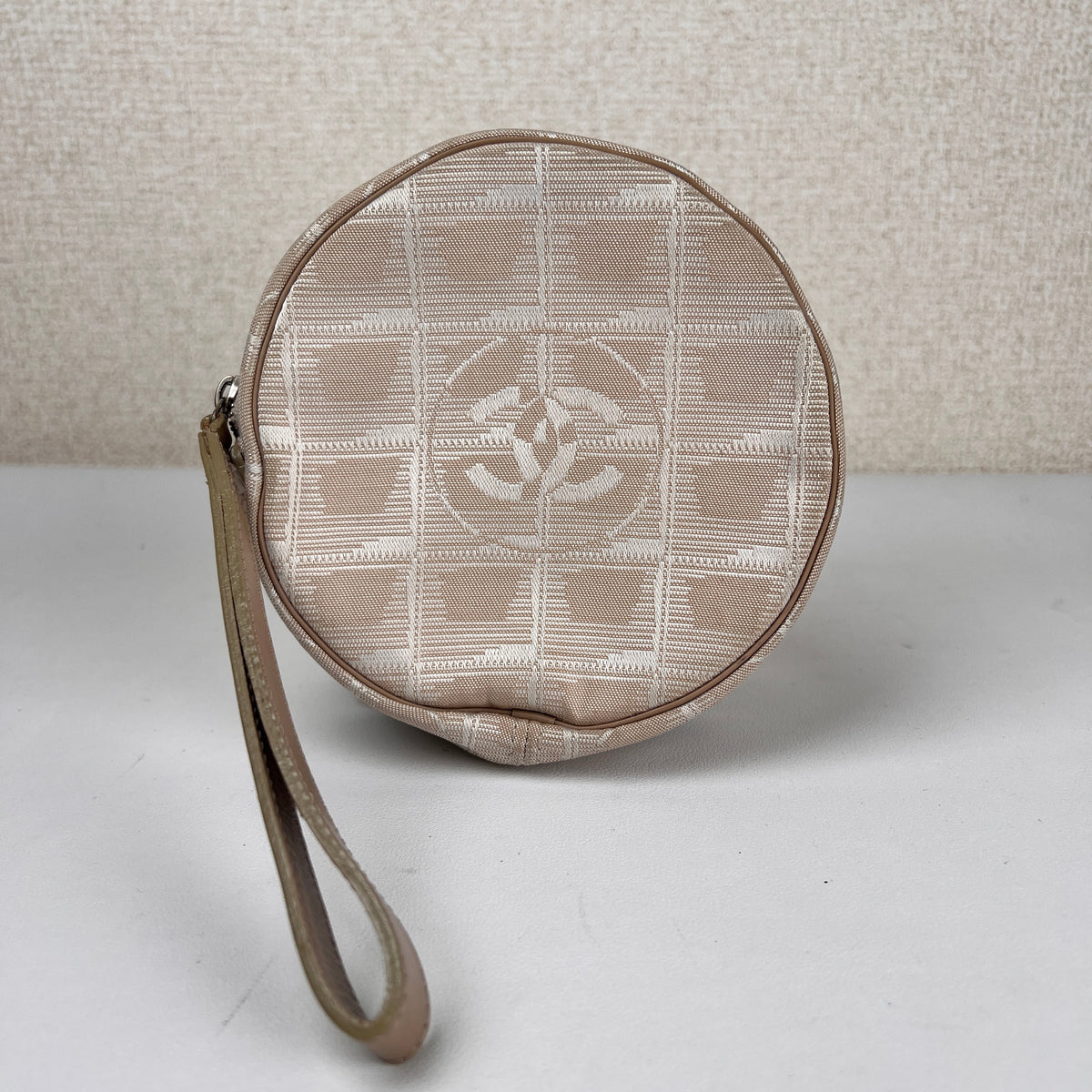 Chanel Beige Pouches A-16642