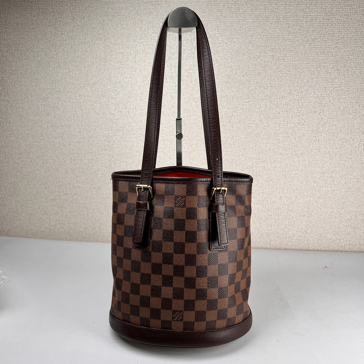 Louis Vuitton Brown Tote Bags A-16654