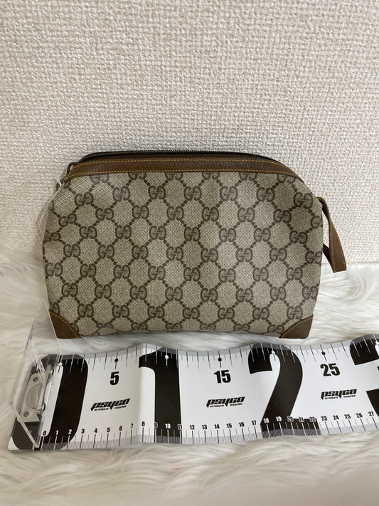 Gucci Beige Pouches A-16669