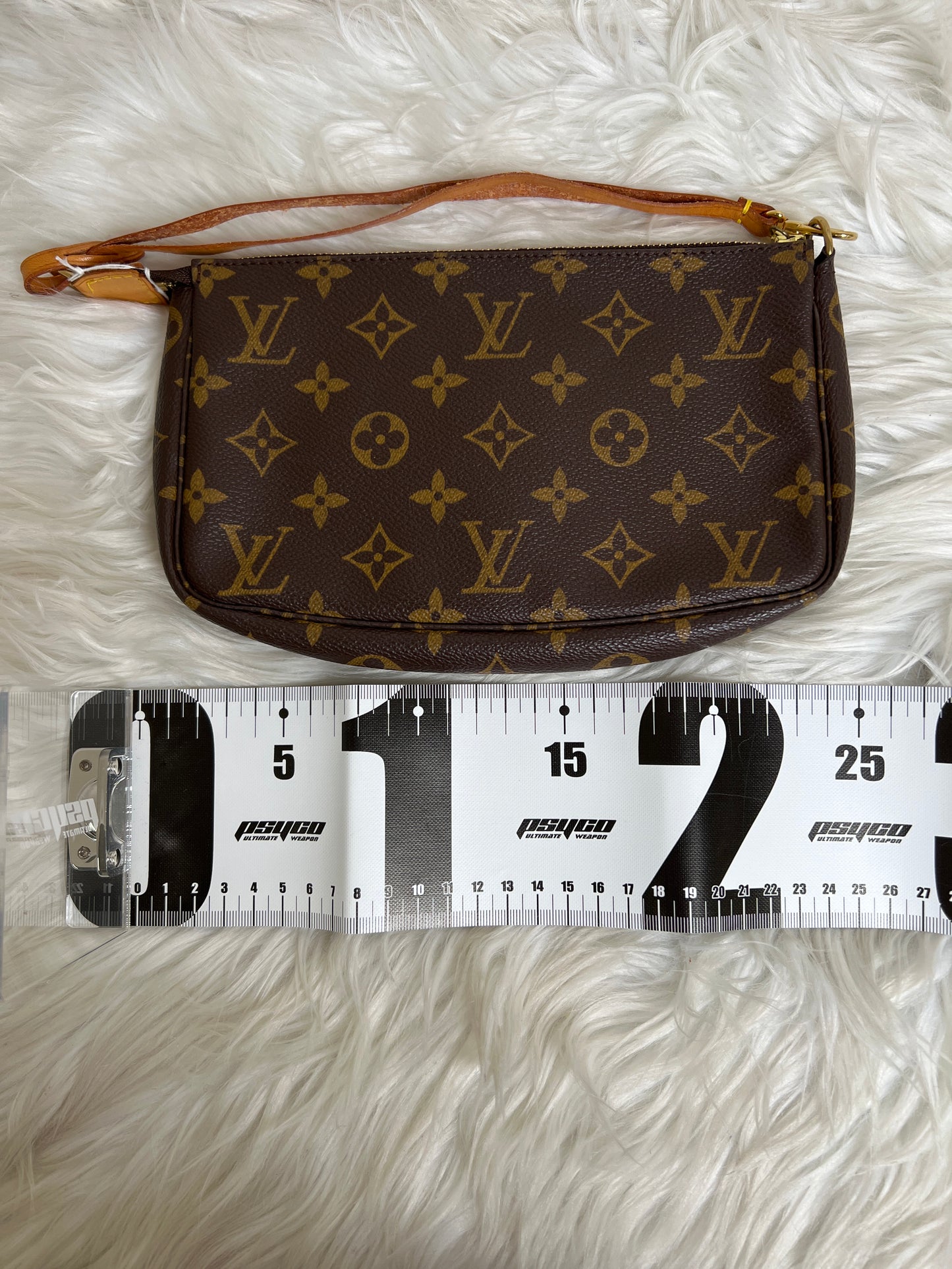 Louis Vuitton Brown Pouches A-16752