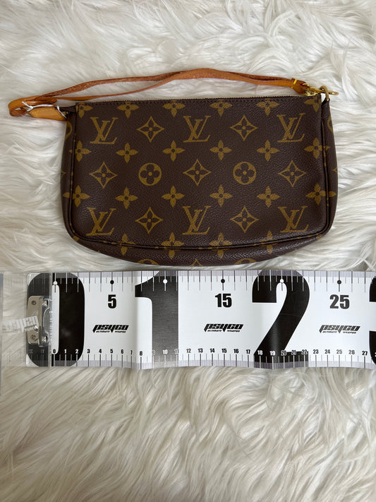 Louis Vuitton Brown Pouches A-16752