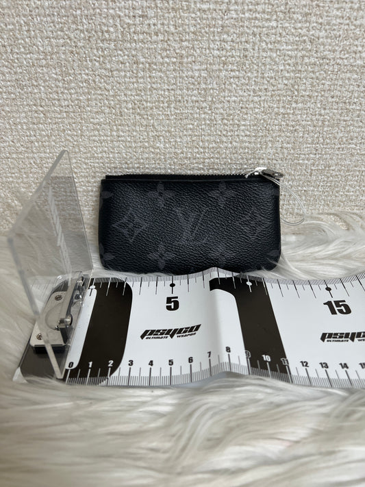 Louis Vuitton Black Pouches A-16760